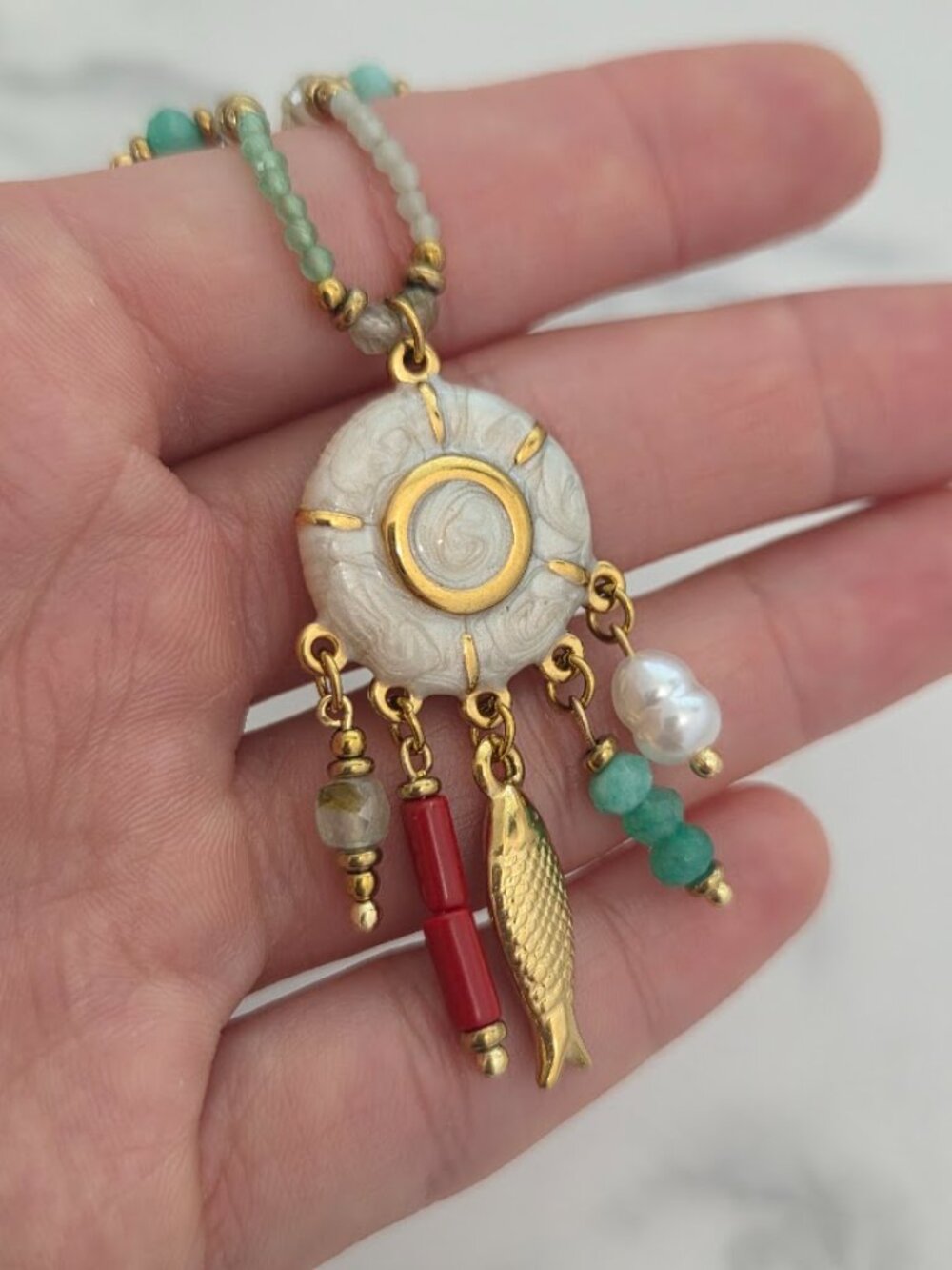 Boho Gold Tone Mint Green Beaded Necklace Fish Charm Dangle Pendant - Picture 9 of 16